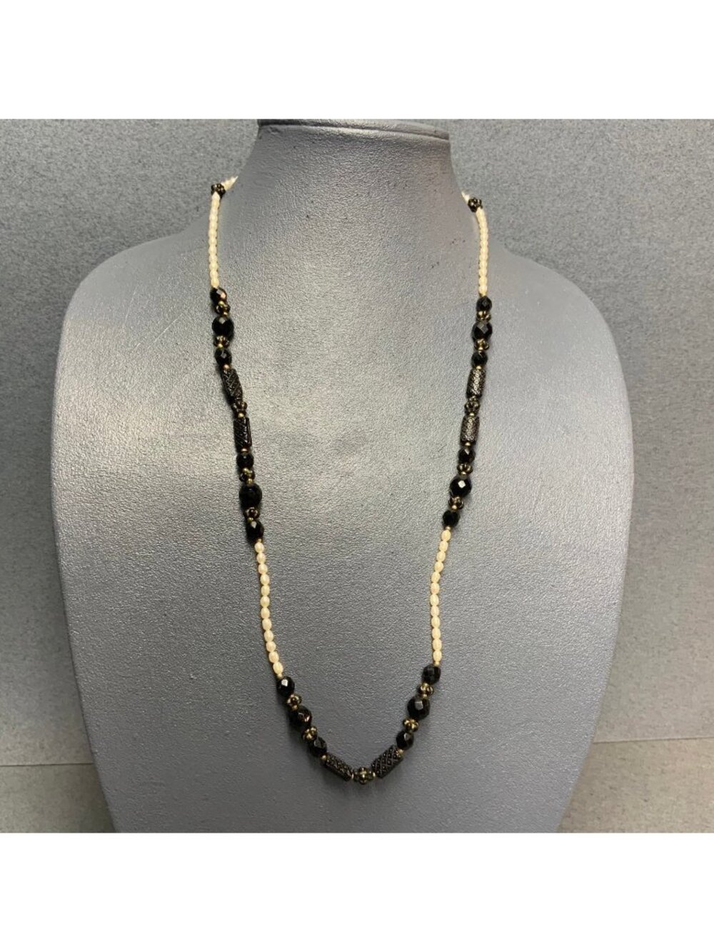 Black Pearl Beaded Necklace 17 In Cream Gold Elegant Ornate Vintage Retro